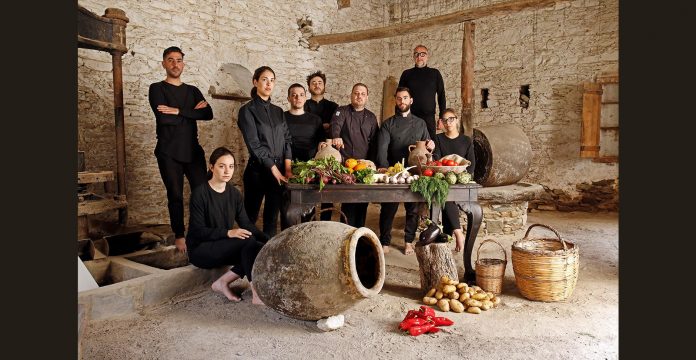 Team Barozzi Restaurant Naxos